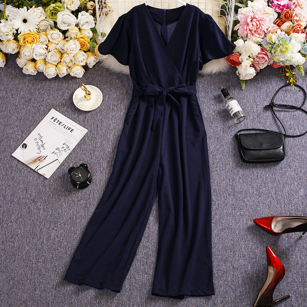 Salopeta de dama cu maneca scurta si curea