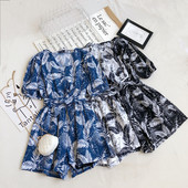 Salopeta de dama cu centura in talie si umerii goi