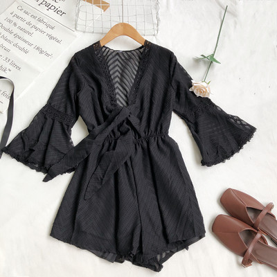 Model nou de salopetă de damă cu decolteu adânc și mâneci 3/4