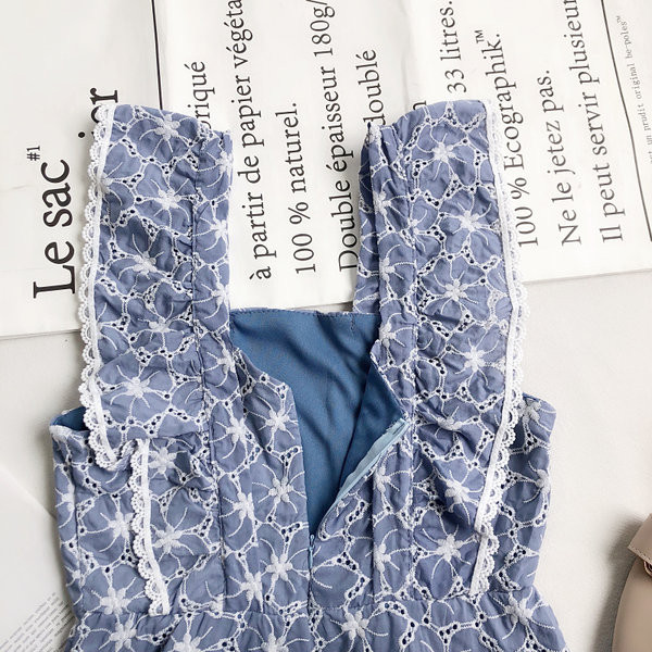 Salopeta de dama in albastru si negru