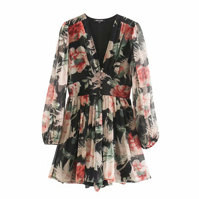 Salopetă scurtă lată din tul cu model floral