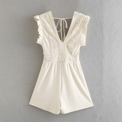 Salopeta scurta cu dantela si bucle