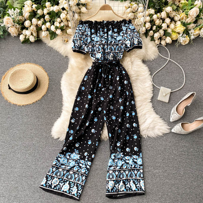 Salopetă casual de damă, cu decolteu barca și mâneci scurte