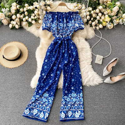 Salopetă casual de damă, cu decolteu barca și mâneci scurte