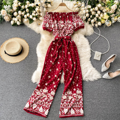 Salopetă casual de damă, cu decolteu barca și mâneci scurte