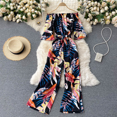 Salopetă casual de damă, cu decolteu barca și mâneci scurte