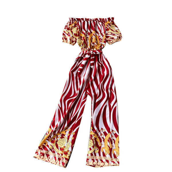 Salopetă casual de damă, cu decolteu barca și mâneci scurte