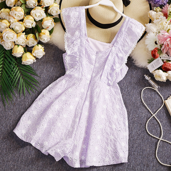 Salopeta de dama actuala cu bretele late