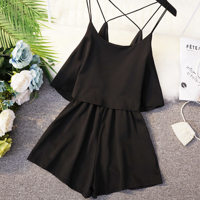 Salopetă scurtă de damă cu bretele încrucișate