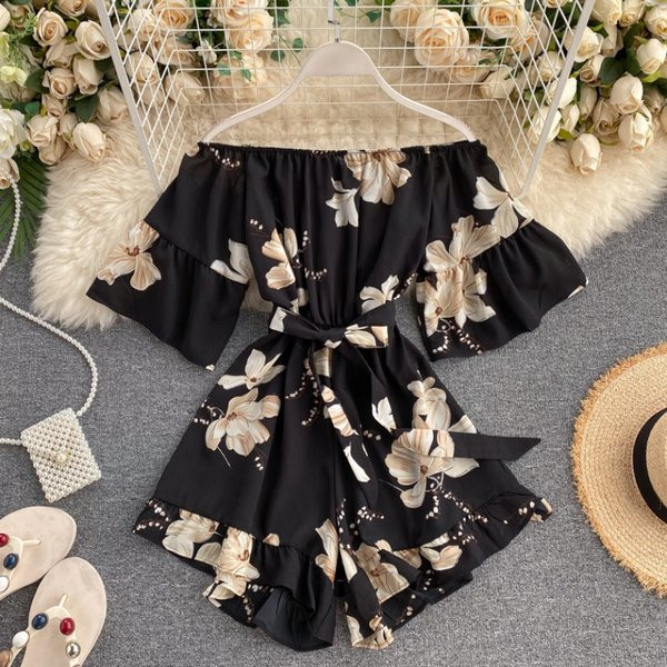 Μοντέρνες γυναικείες ολόσωμες φόρμες με λαιμόκοψη και μανίκια λωτού