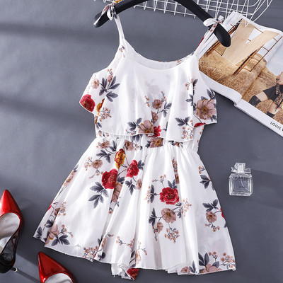 Salopeta dama de vara cu model floral si bretele subtiri