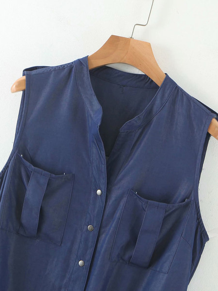 Salopeta scurta cu nasturi si cravate in talie