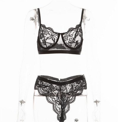 Set intim elegant de dama de tanga si sutien cu dantela