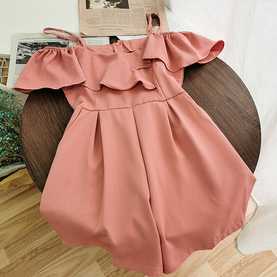 Salopeta dama cu bucle si bretele subtiri - model scurt