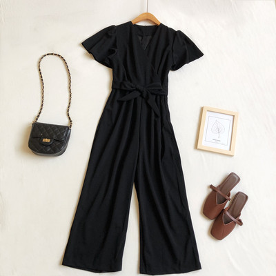 Γυναικεία μονόχρωμη ολόσωμη φόρμα με κορδέλα και κοντά μανίκια