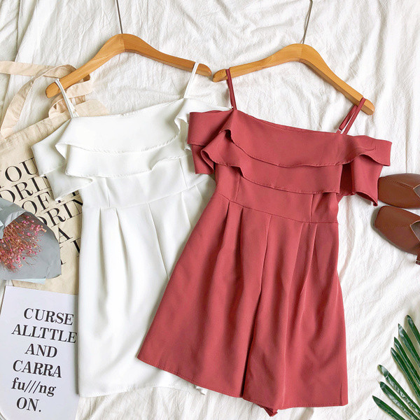 Salopeta de dama moderna cu bretele subtiri in trei culori