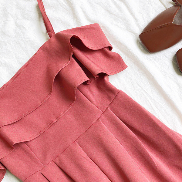 Salopeta de dama moderna cu bretele subtiri in trei culori