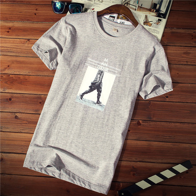 Tricou casual barbatesc cu imprimeu si decolteu rotund