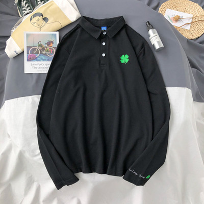 Tricou bărbătesc cu aplicație și mâneci scurte - mai multe modele