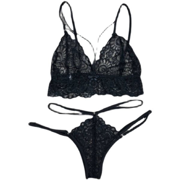Γυναικείο σετ εσώρουχα με  δαντέλα σρτιγκ και σουτιέν