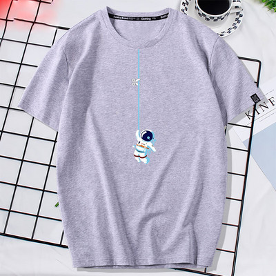 Ανδρικό μπλουζάκι με διάφορες εφαρμογές