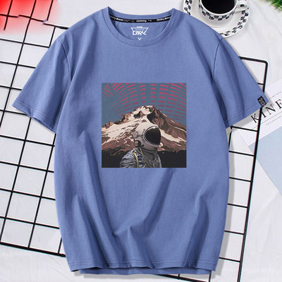 Ανδρικό μπλουζάκι με διάφορες εφαρμογές