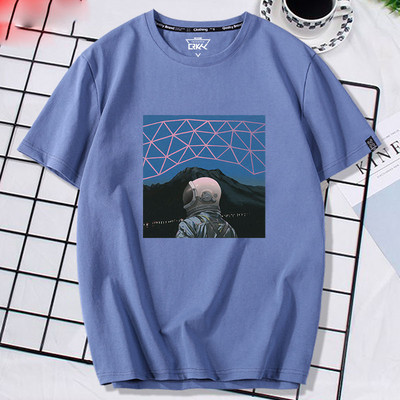 Ανδρικό μπλουζάκι με διάφορες εφαρμογές