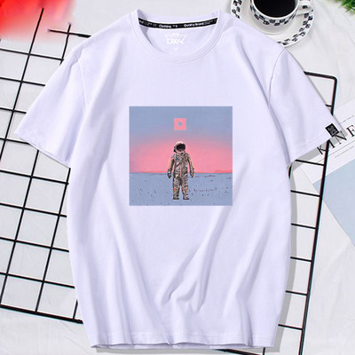 Ανδρικό μπλουζάκι με διάφορες εφαρμογές