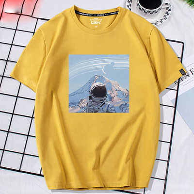 Ανδρικό μπλουζάκι με διάφορες εφαρμογές