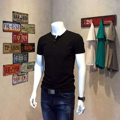 Ανδρικό casual μπλουζάκι με κουμπιά και κοντά μανίκια