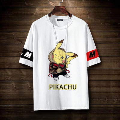 Tricou barbatesc cu decolteu rotund si aplicatie