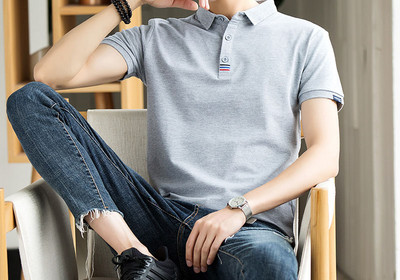 Tricou barbatesc cu nasturi si guler clasic