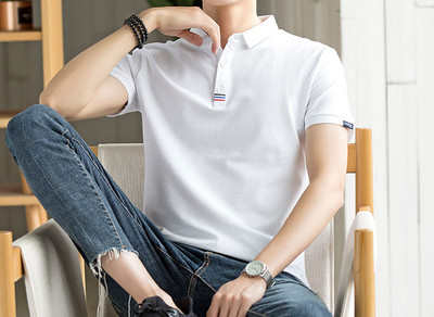 Tricou barbatesc cu nasturi si guler clasic