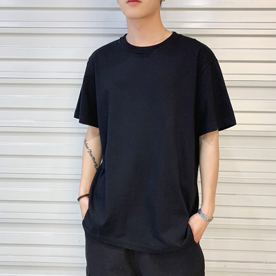 Tricou casual barbatesc cu decolteu oval - model uni