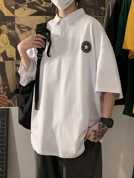 Bluza barbateasca model larg cu imprimeu si guler clasic