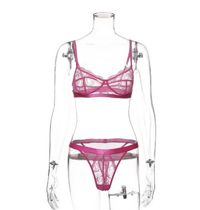 Κομψό γυναικείο σετ - στρινγκ και σουτιέν με δαντέλα