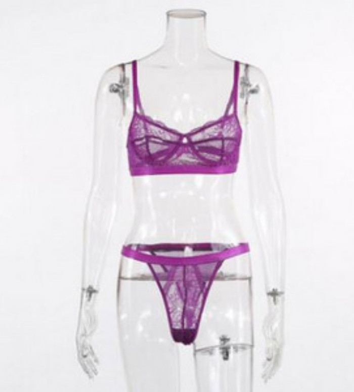 Κομψό γυναικείο σετ - στρινγκ και σουτιέν με δαντέλα