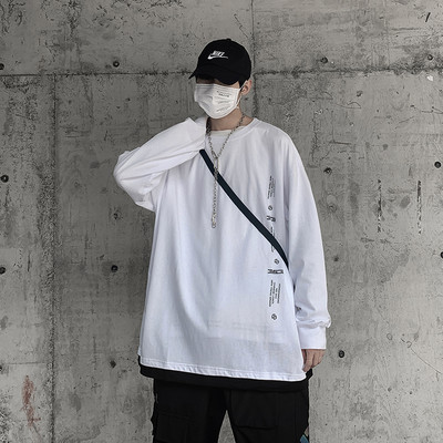 Bluză casual bărbătească cu aplicație și decolteu oval