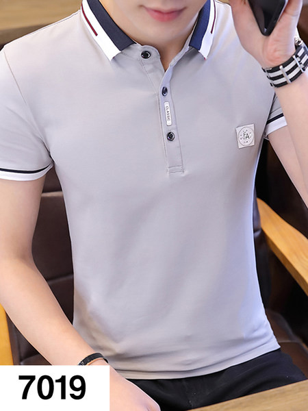 Bluză bărbătească modernă cu broderie și nasturi