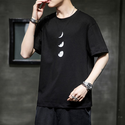 Tricou casual barbatesc cu decolteu oval si imprimeu - mai multe culori