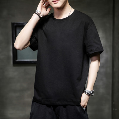 Tricou casual barbatesc cu decolteu oval si imprimeu - mai multe culori