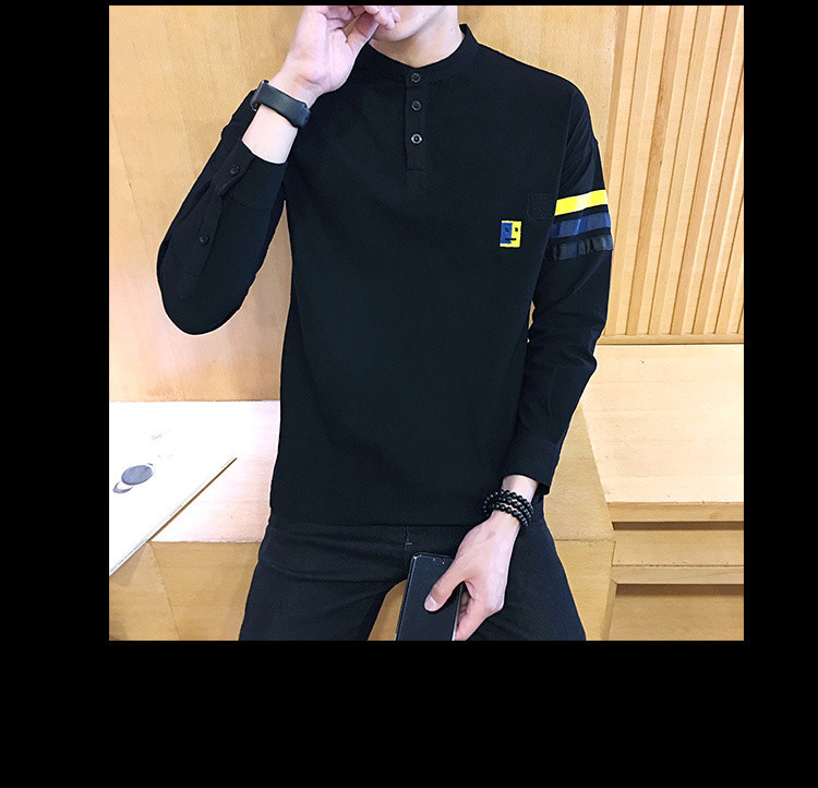 Bluză bărbătească cu nasturi și guler jos