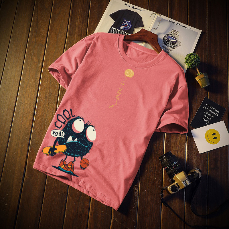 Tricou bărbătesc cu aplicație colorată și mâneci scurte în mai multe culori