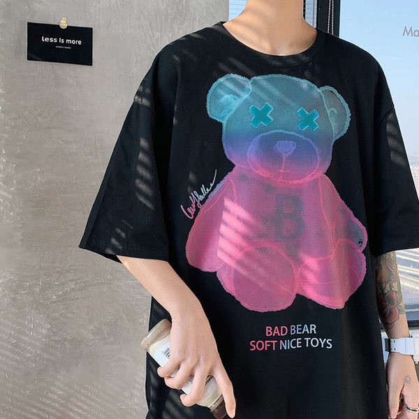 Tricou casual barbatesc in trei culori cu aplicatie si maneci scurte