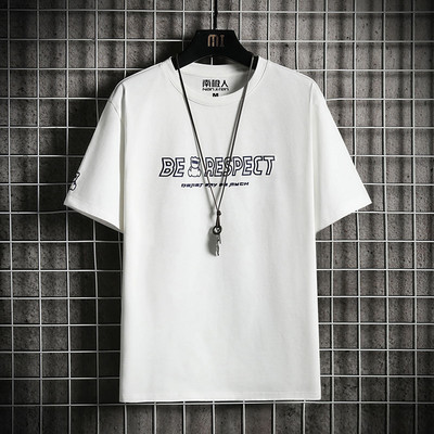 Bluză de bărbați model nou cu decolteu oval și mâneci scurte