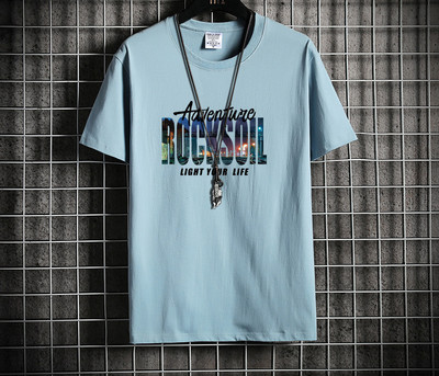 Tricou pentru bărbați cu inscripții și mâneci scurte