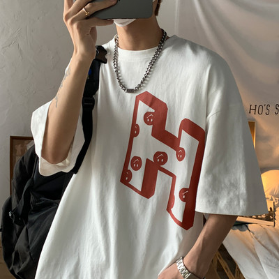 Tricou larg pentru bărbați cu mâneci 3/4 și imprimeu