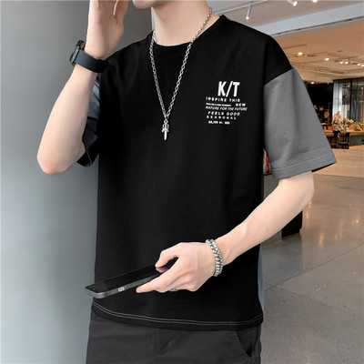 Tricou barbatesc model nou cu emblema si maneci scurte