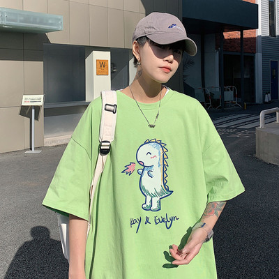 Tricou barbatesc cu aplicatie colorata - model larg in mai multe culori