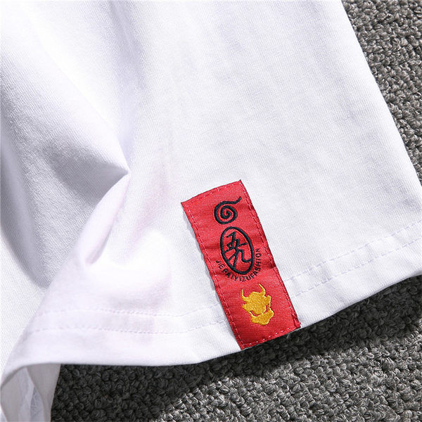 Tricou barbatesc cu model colorat